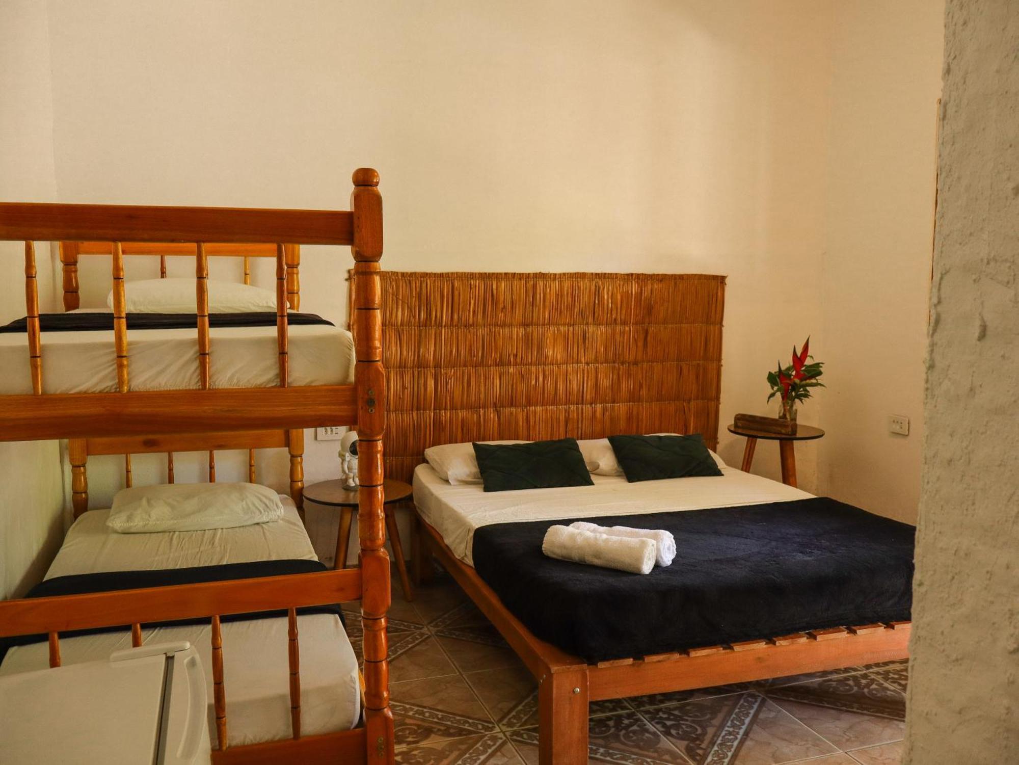 אובטובה Hostel Marthi Itamambuca מראה חיצוני תמונה