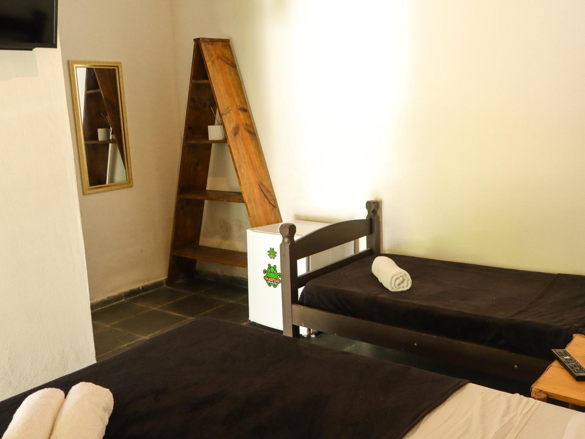 אובטובה Hostel Marthi Itamambuca מראה חיצוני תמונה